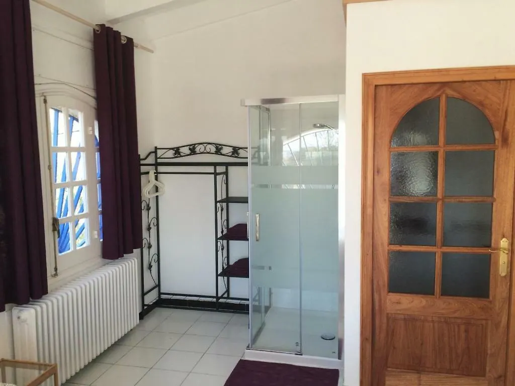 Affittacamere Hotel Pao Blau Pau Spagna
